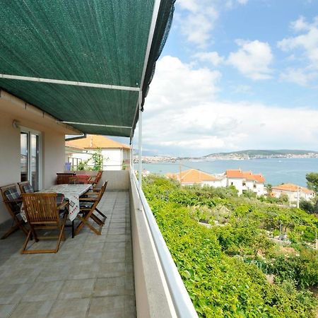 Apartment Sandra Trogir Exteriör bild